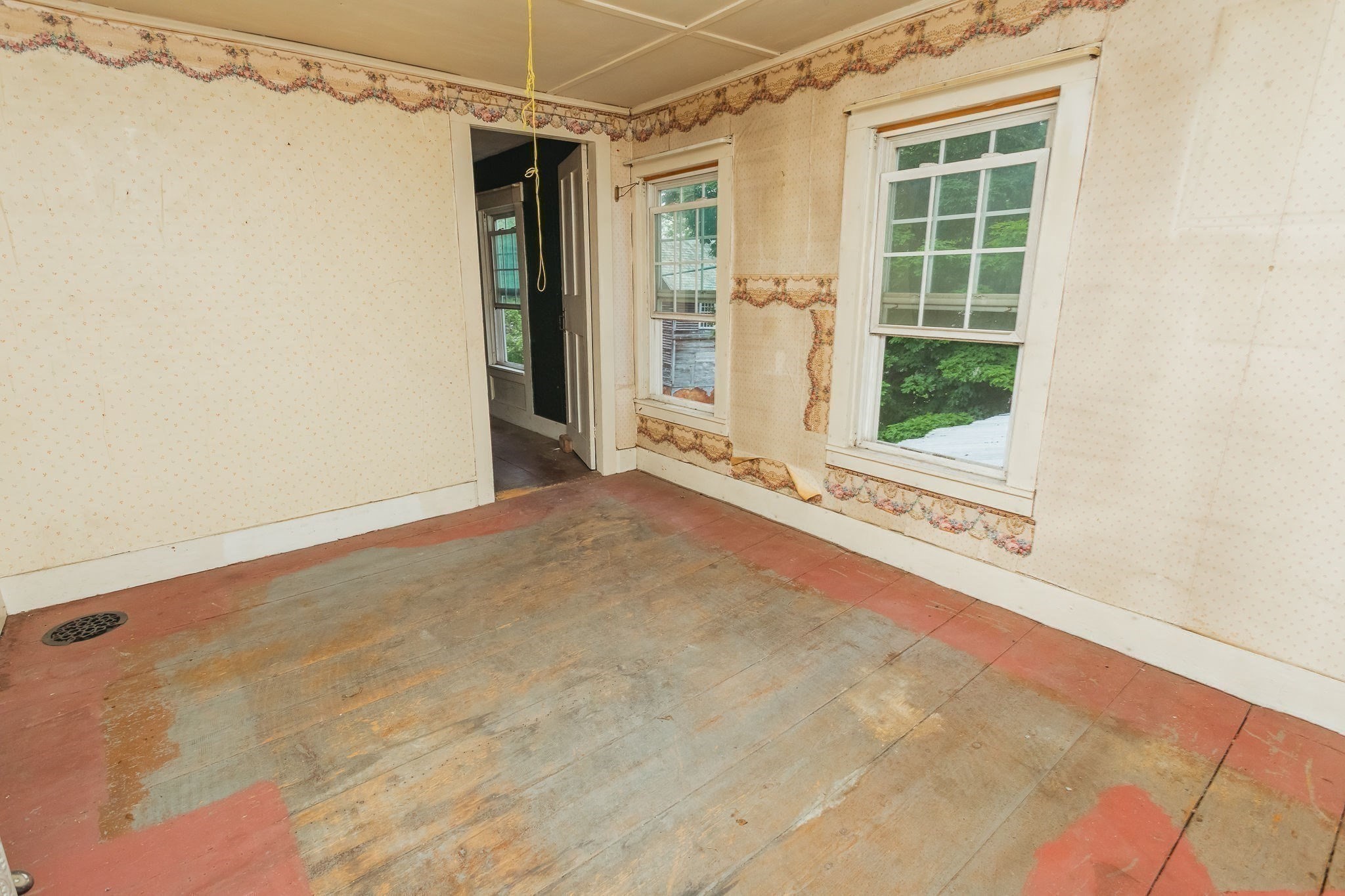 2 Cross Street Property Photo 18