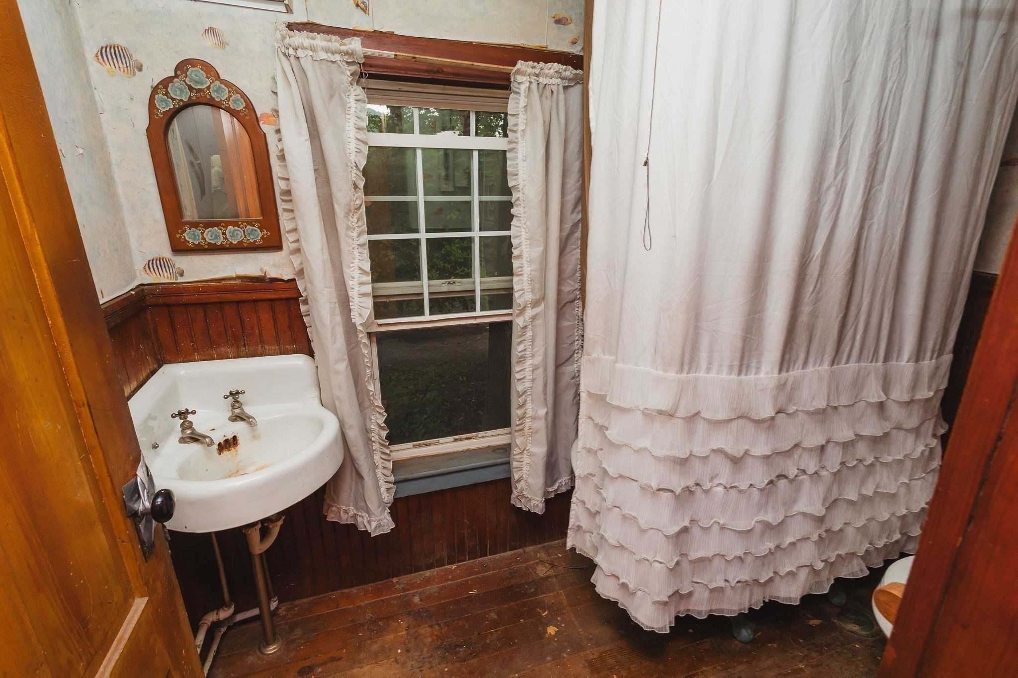 2 Cross Street Property Photo 24