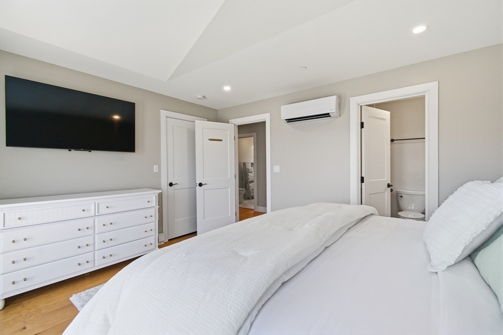 9 Chase Ave # 7 Property Photo 17