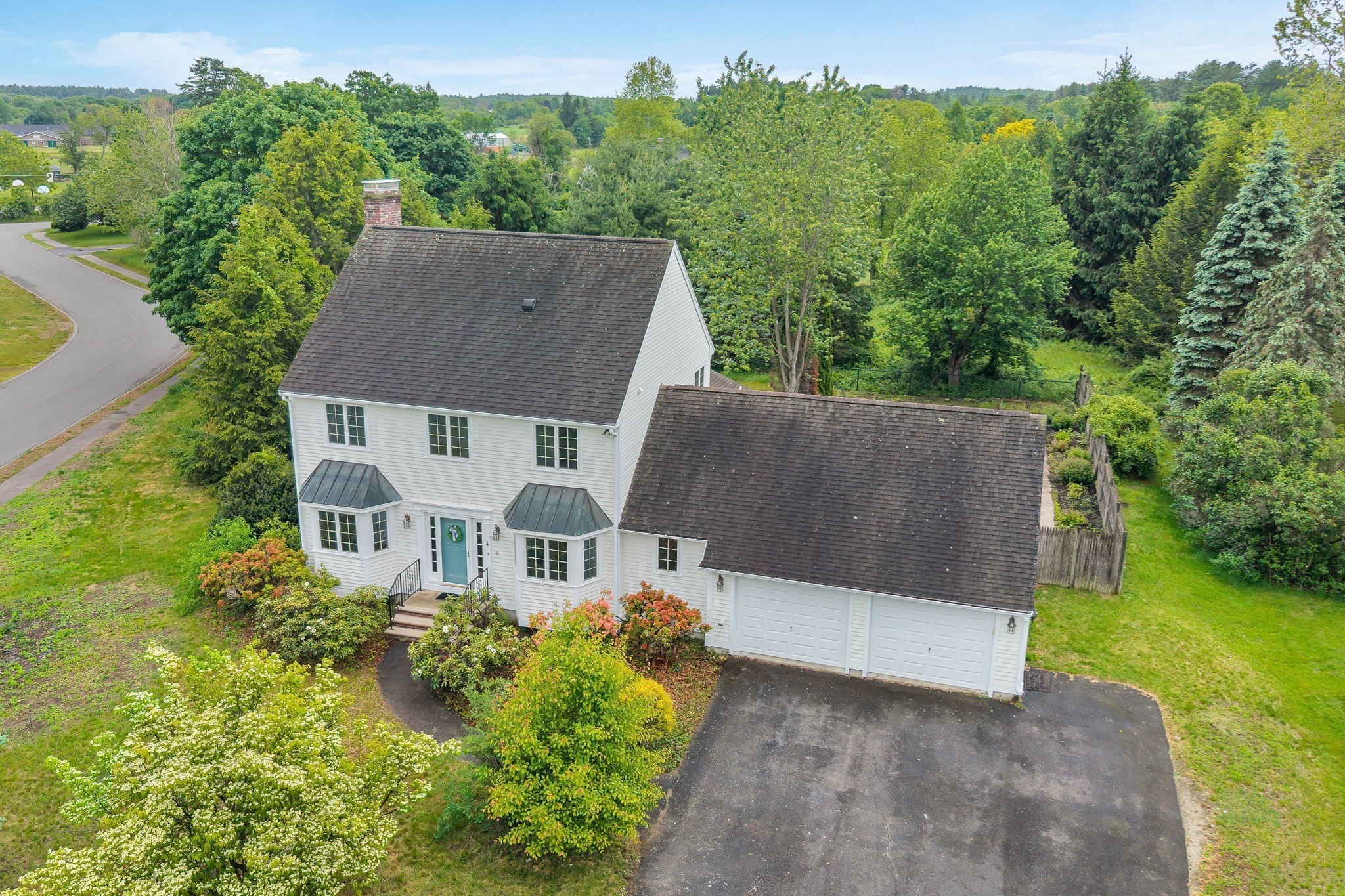 4 Meadow Dr