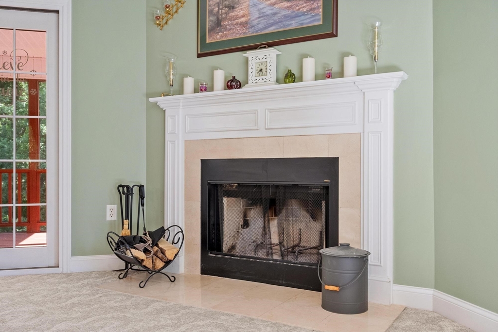 5 Laury Lane Property Photo 19