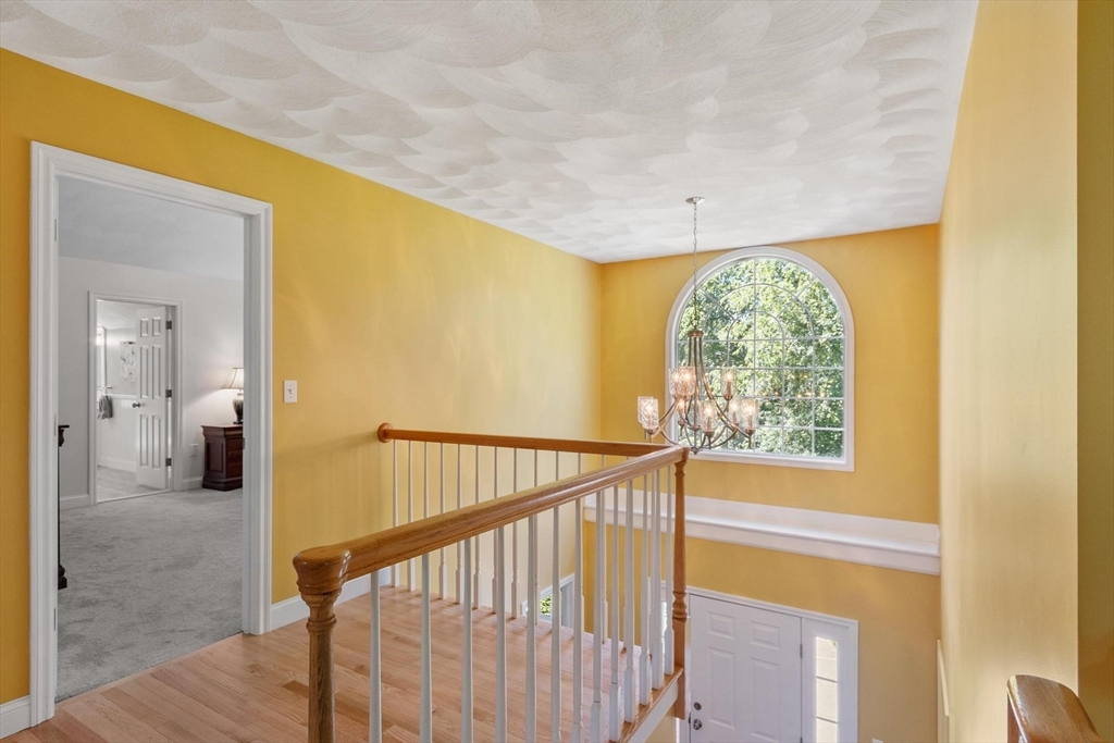 5 Laury Lane Property Photo 33