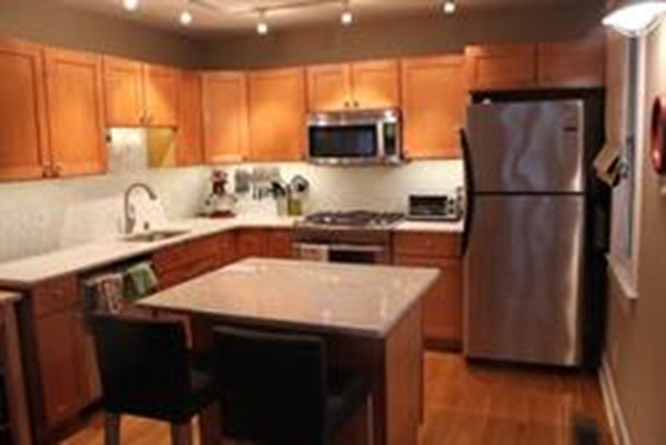 384 Washington Street # B Property Photo 1