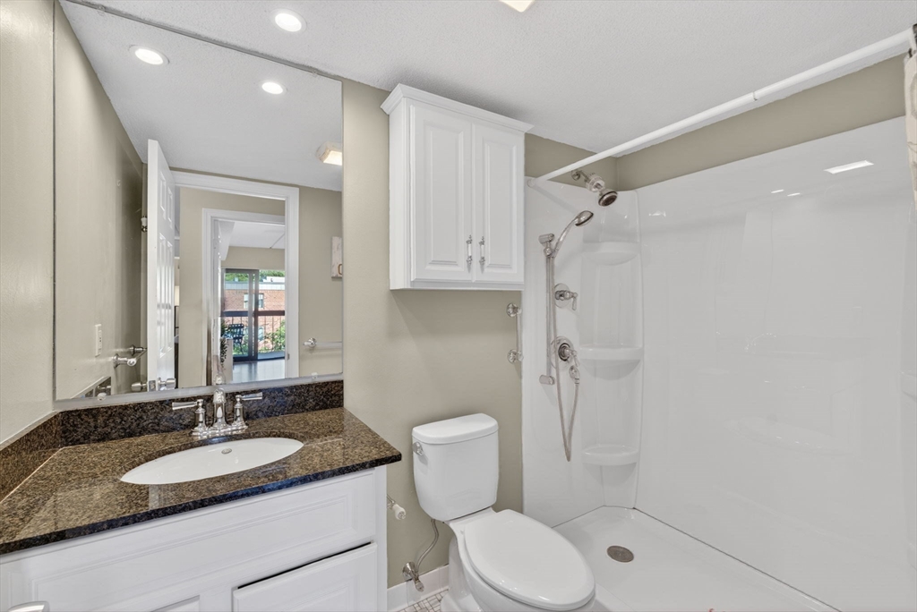 159 Main St # 54a Property Photo 18