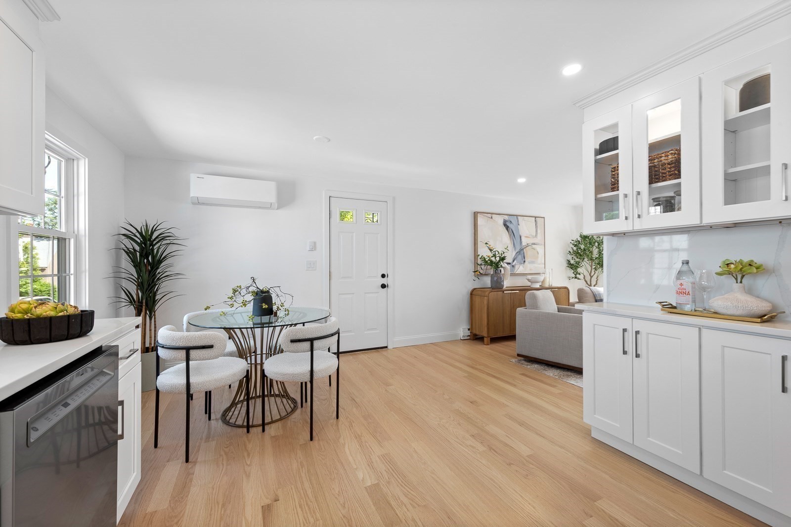 22 Park St # A Property Photo 17