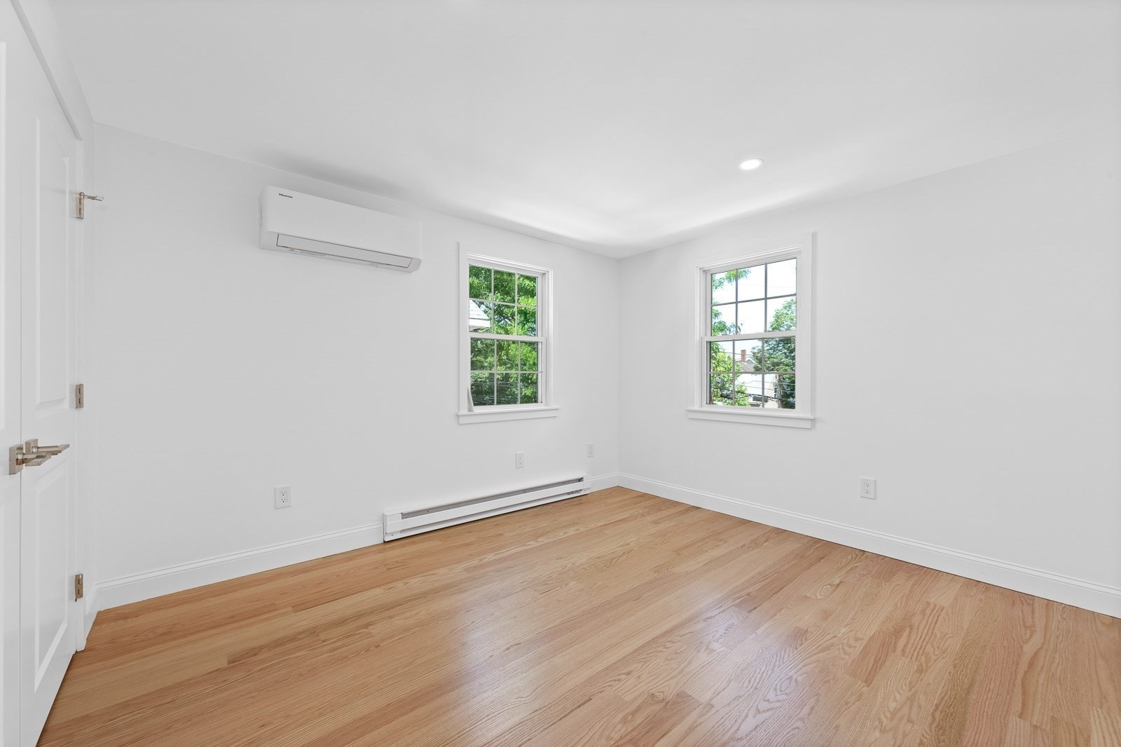 22 Park St # A Property Photo 23