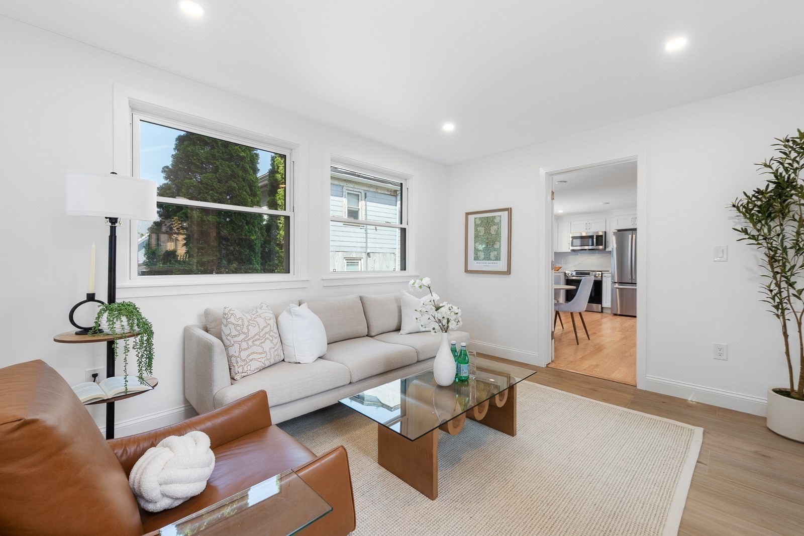 22 Park St # B Property Photo 13