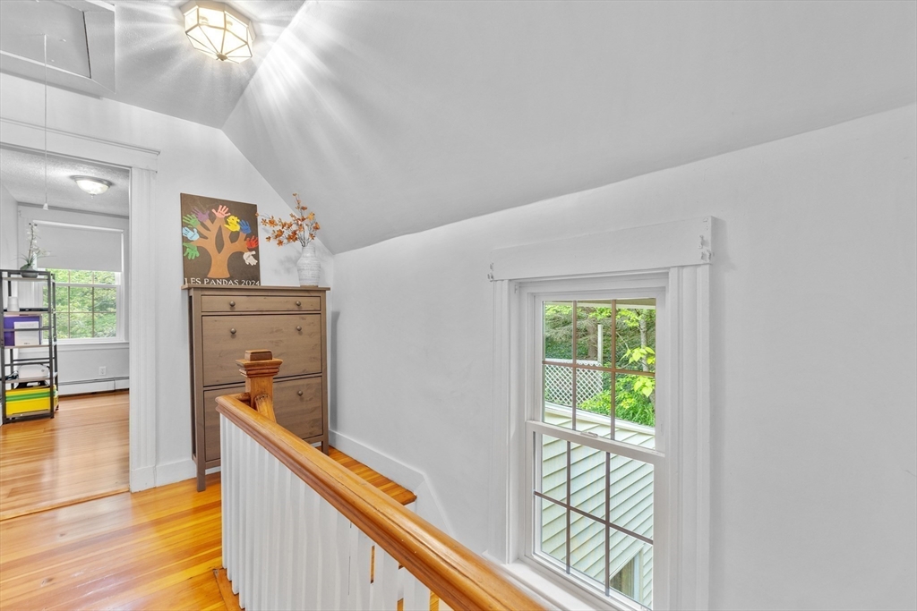 42 Wood St Property Photo 20