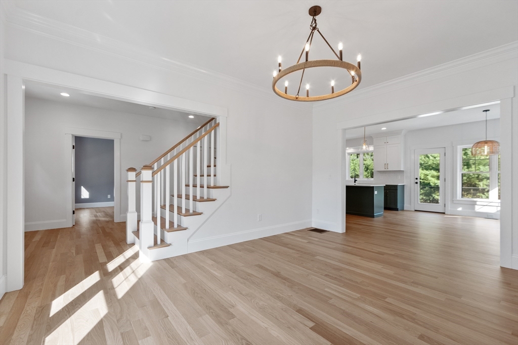 2 Colburn Lane Property Photo 8