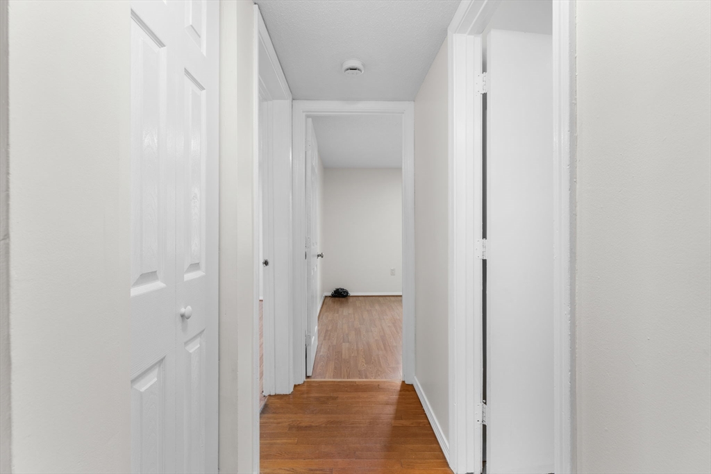 35 Eagle Avenue Unit 7 Property Photo 23