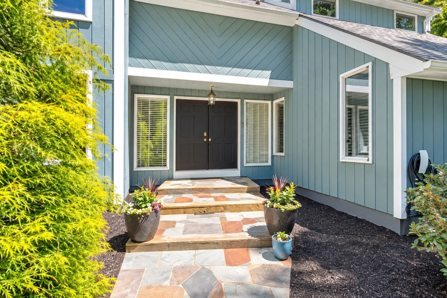54 Barefoot Hill Road Property Photo 2
