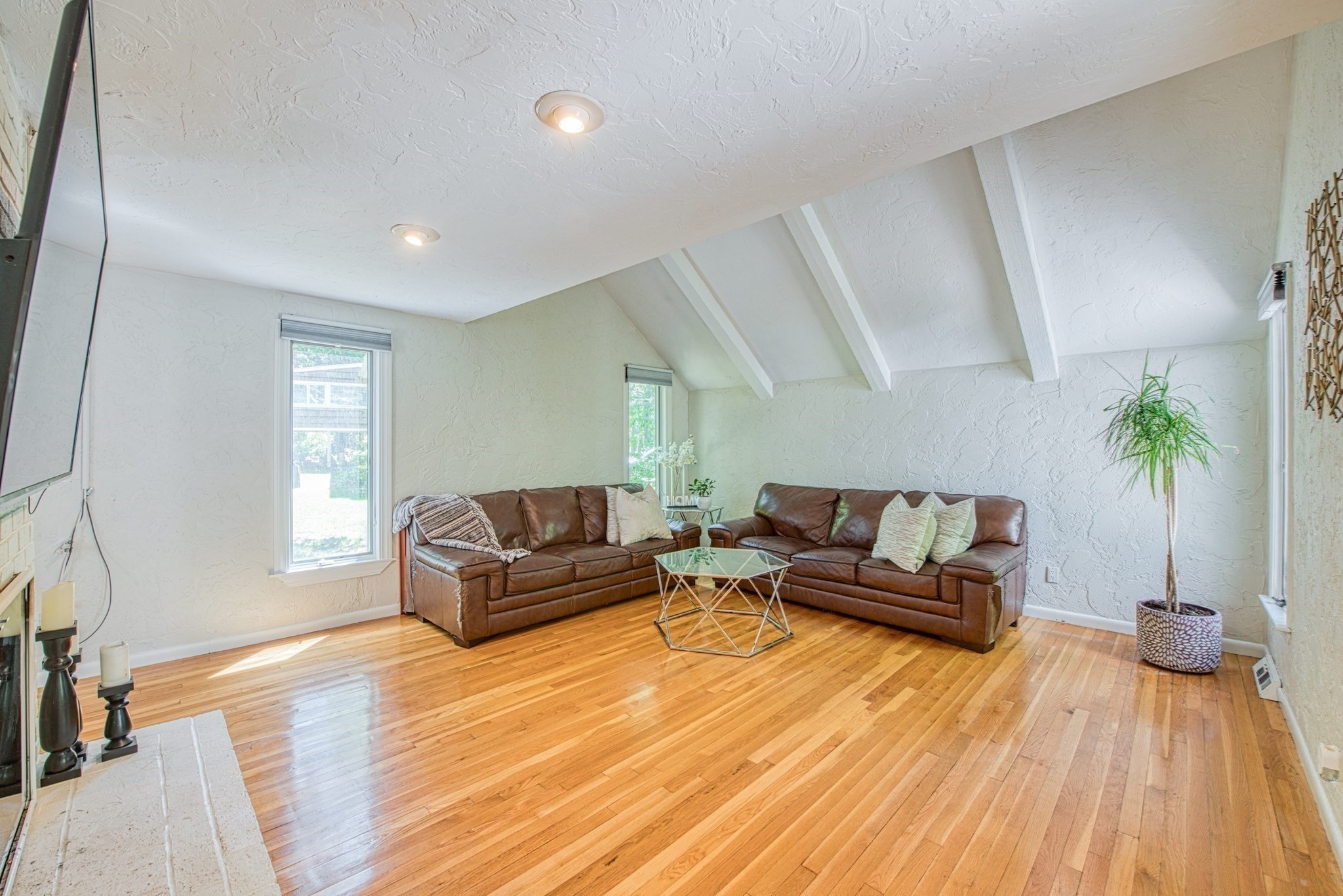 54 Barefoot Hill Road Property Photo 6