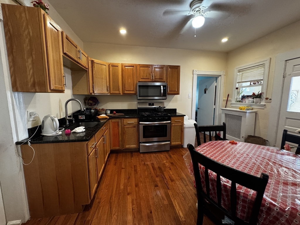 16 Reynolds Avenue # 2 Property Photo 3