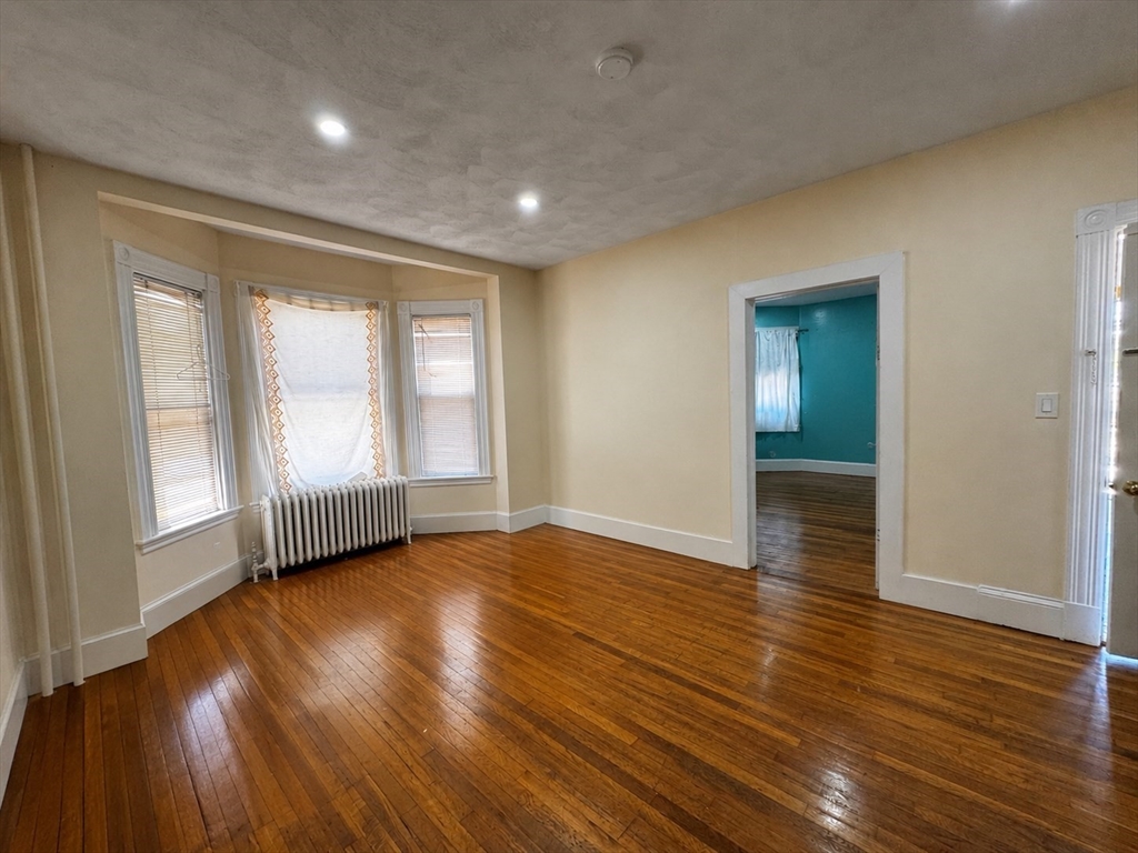 16 Reynolds Avenue # 2 Property Photo 4