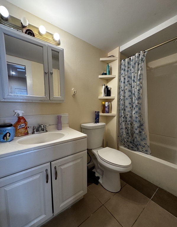16 Reynolds Avenue # 2 Property Photo 10