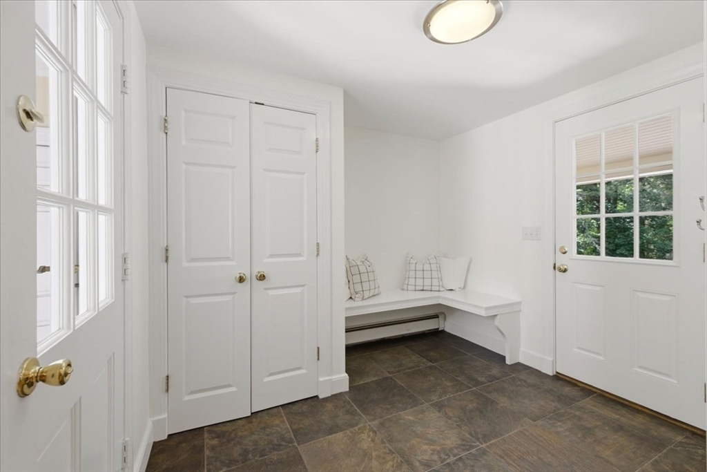 42 Birchtree Dr Property Photo 17