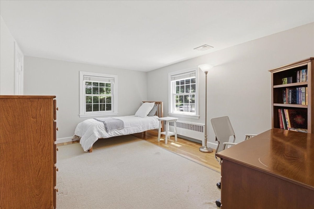 42 Birchtree Dr Property Photo 25