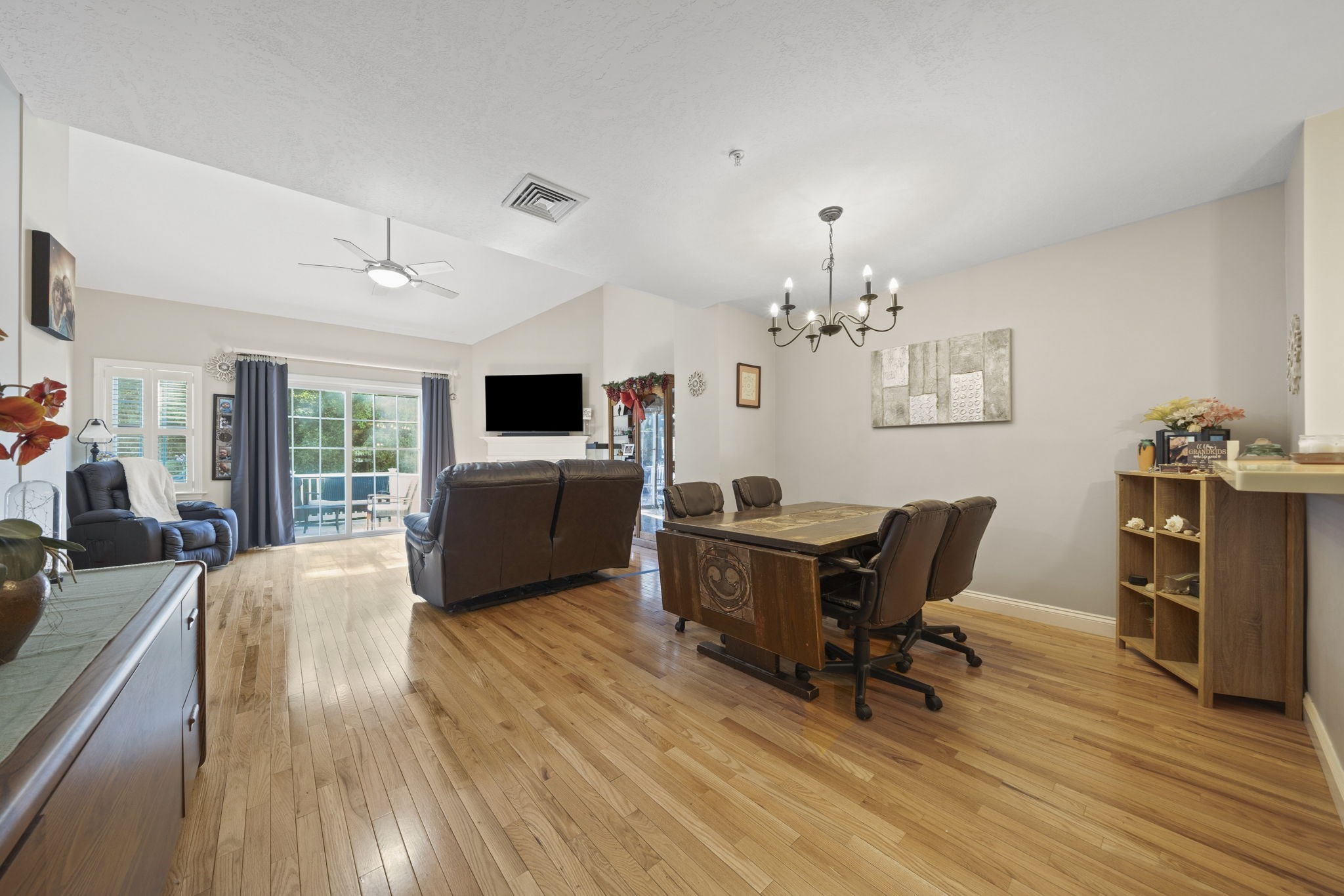 877 Auburnville Way # A3 Property Photo 12