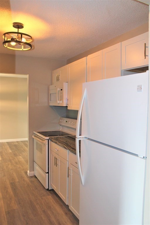 127 Kings St # 304 Property Photo 6