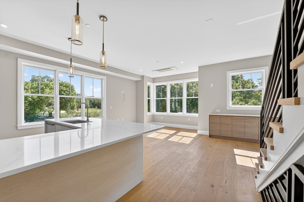 325b Alewife Brook Pkwy # B Property Photo 4