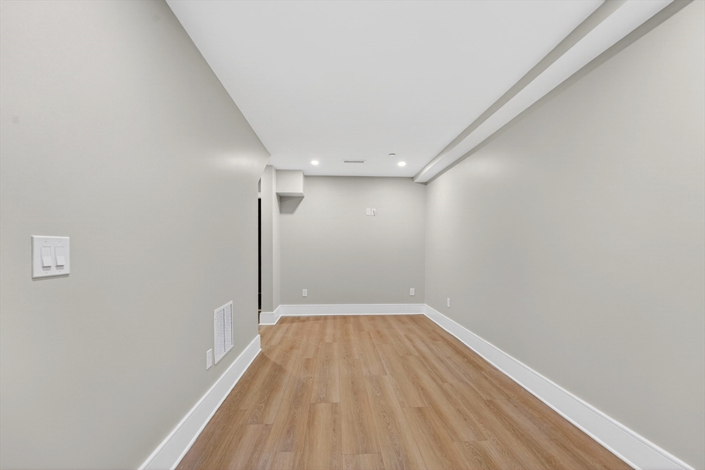 325b Alewife Brook Pkwy # B Property Photo 29