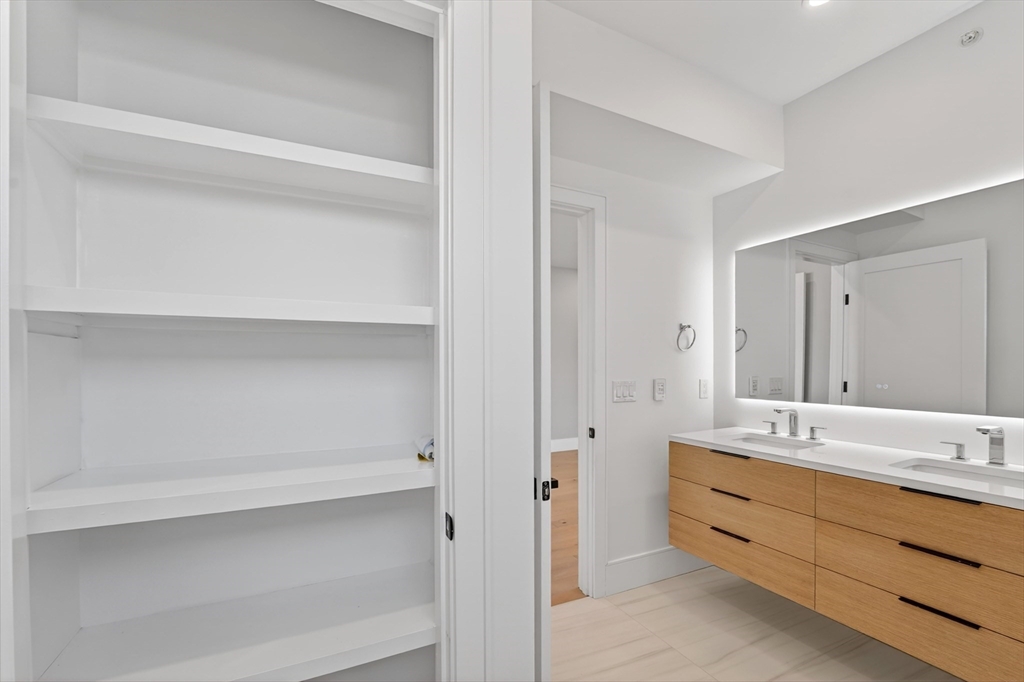 325b Alewife Brook Pkwy # B Property Photo 31