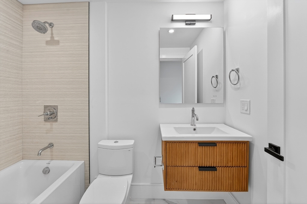 325b Alewife Brook Pkwy # B Property Photo 33