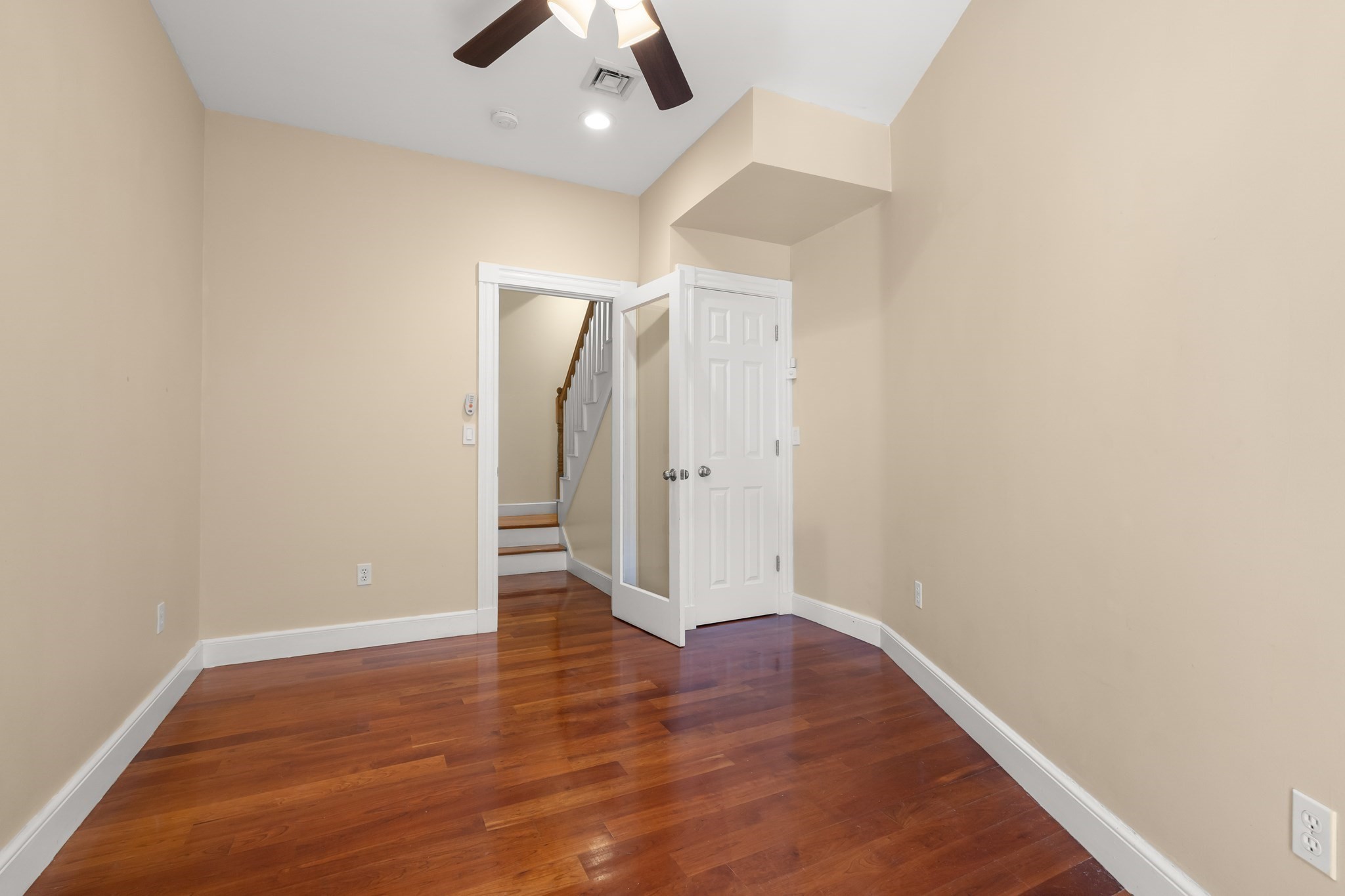 408 Columbus Ave # 2 Property Photo 22