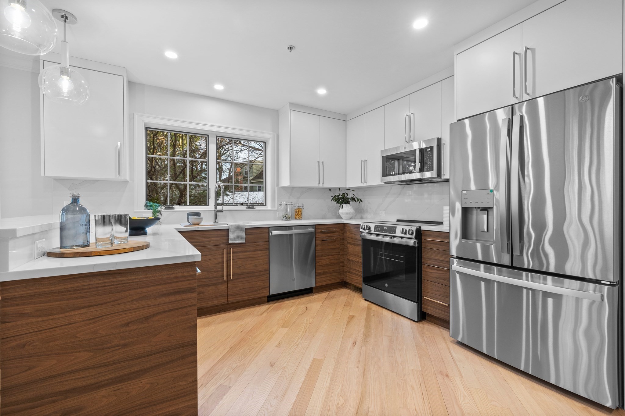 200 Fayette # 200 Property Photo 8