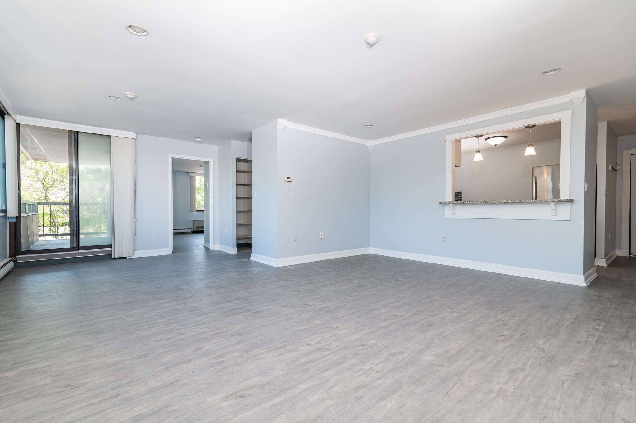 77 Adams St # 210 Property Photo 6