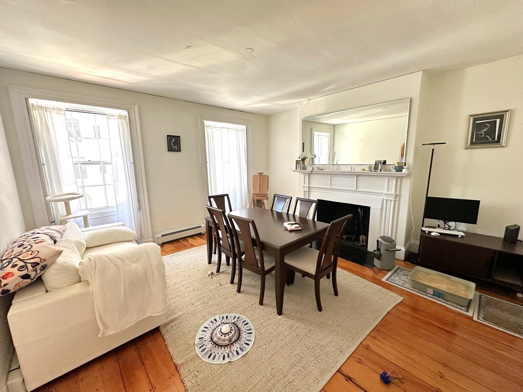 7 Charles # 2 Property Photo 1