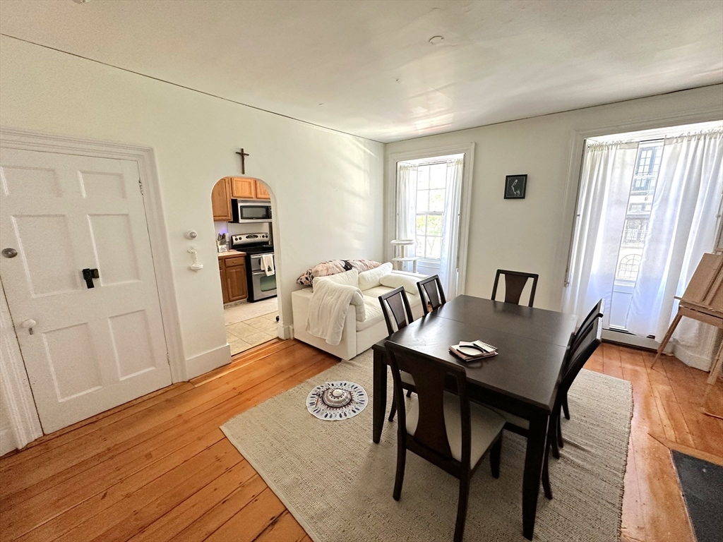 7 Charles # 2 Property Photo 2