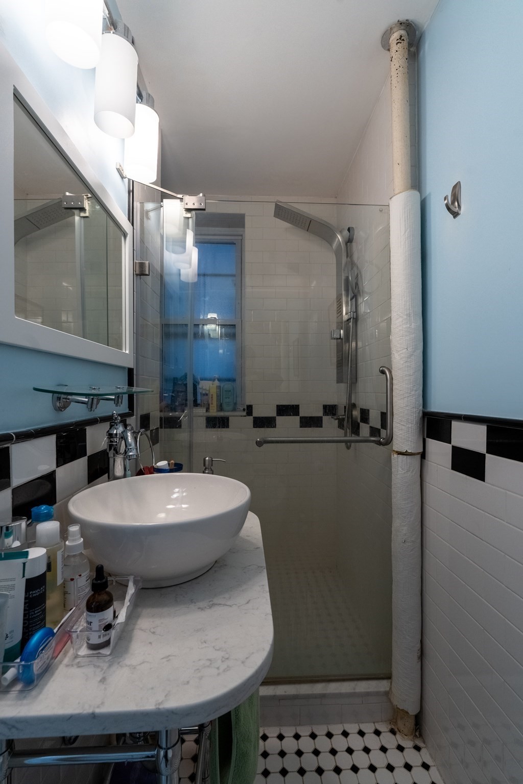 68 Phillips St # 6 Property Photo 12
