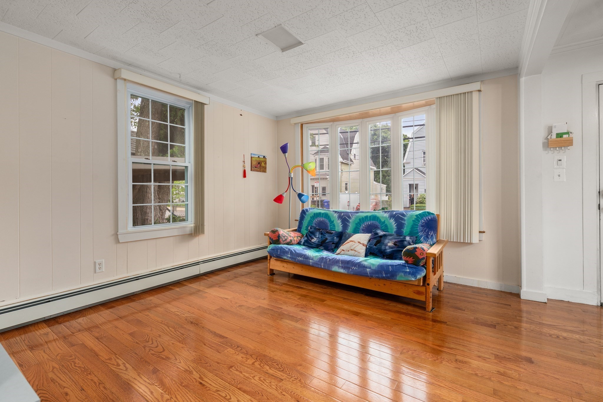 27 Windom St Property Photo 3