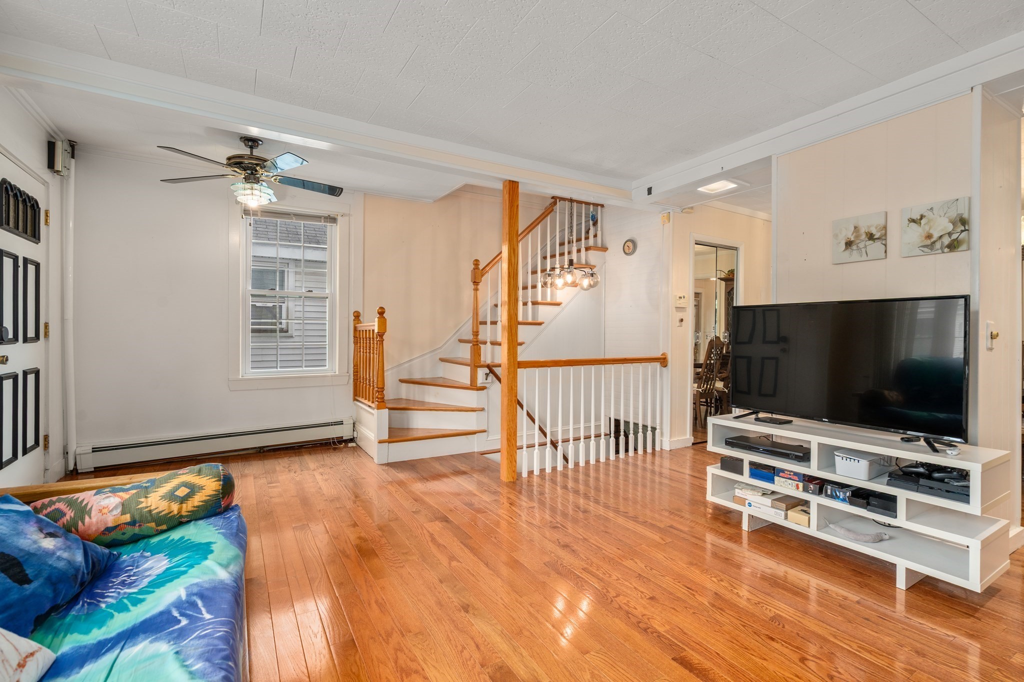 27 Windom St Property Photo 4