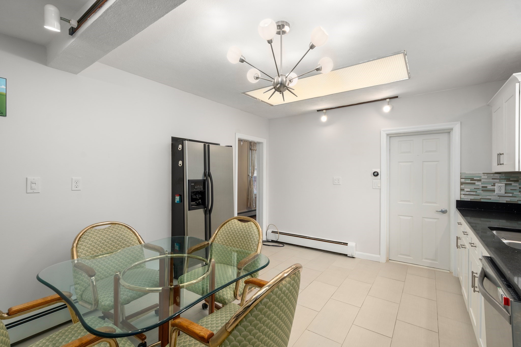 27 Windom St Property Photo 13