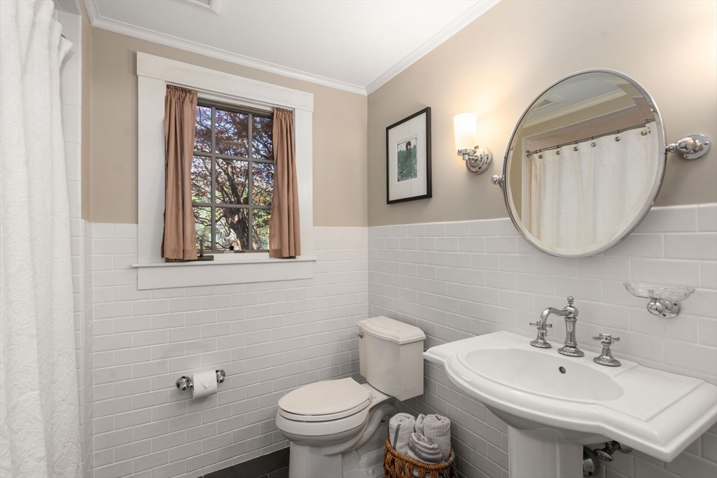 845 North St Property Photo 24