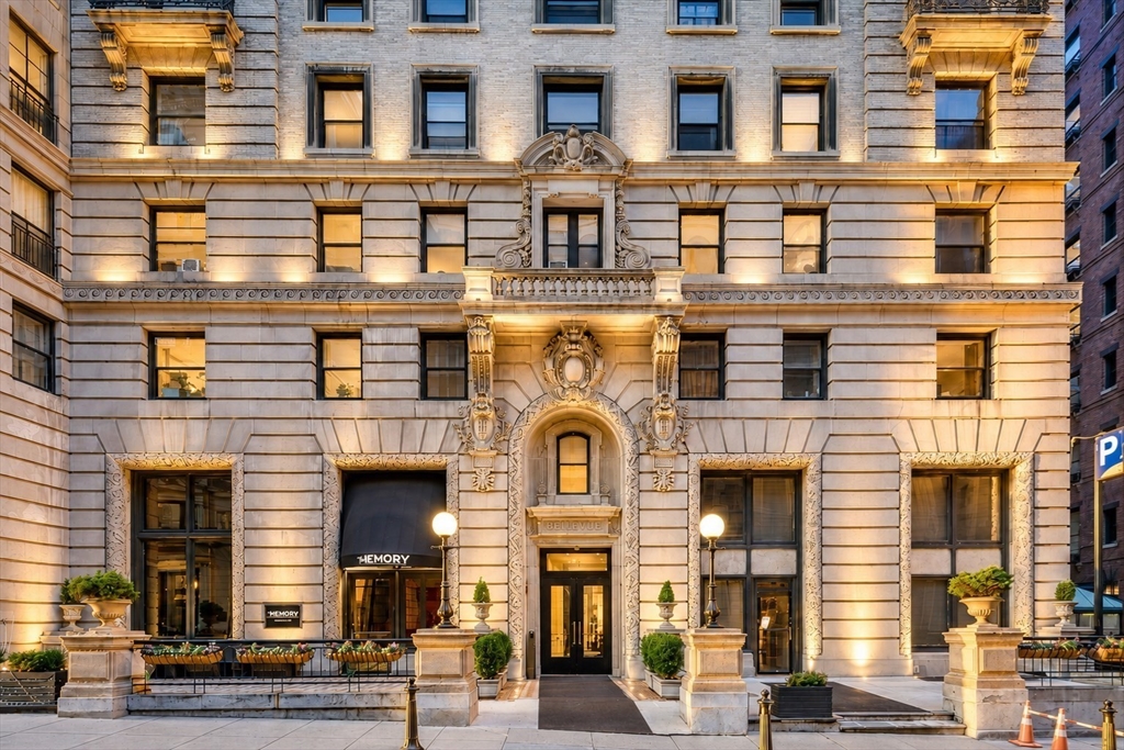 21 Beacon St # 8g Property Photo 1