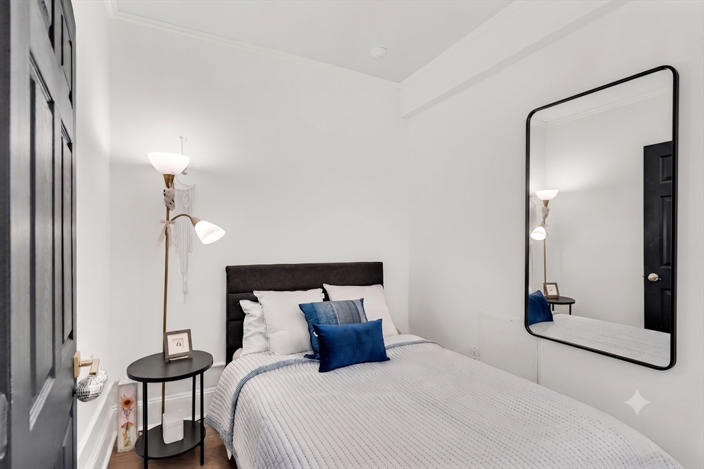 21 Beacon St # 8g Property Photo 10