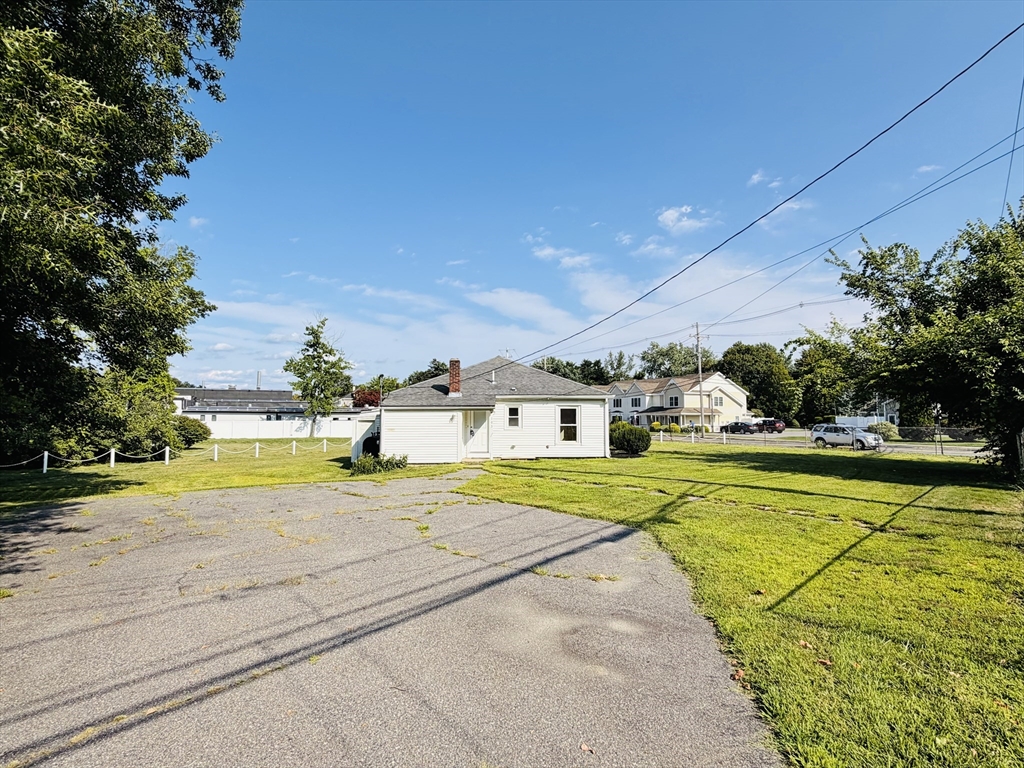 103 Brook St Property Photo 2