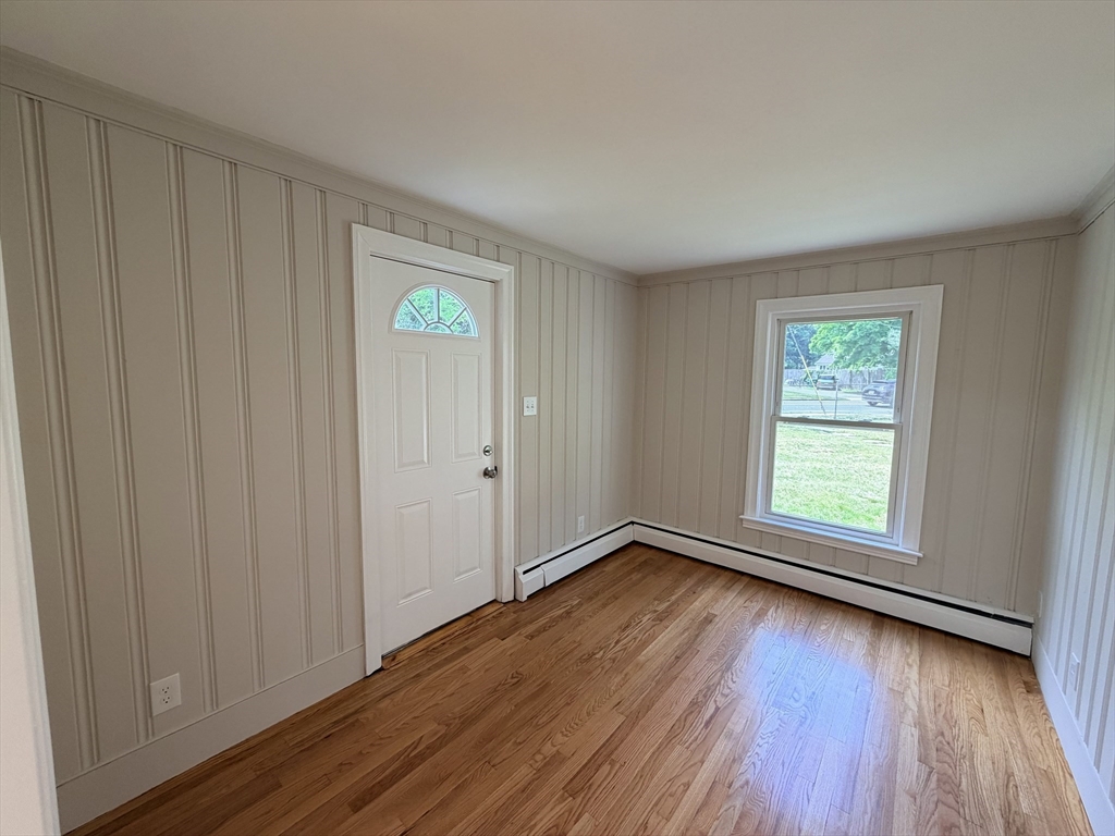 103 Brook St Property Photo 6