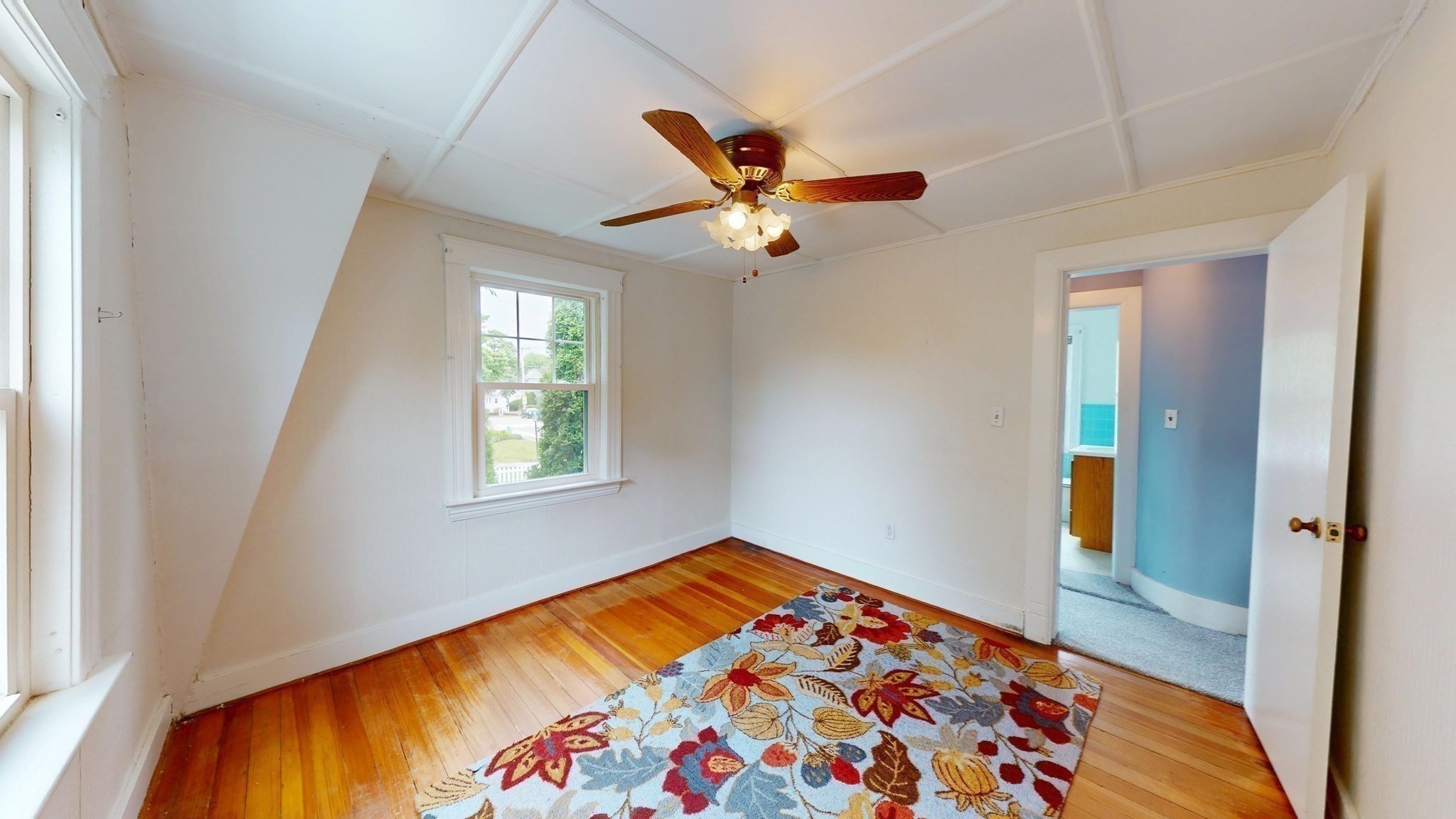 233 Florence Ave Property Photo 21