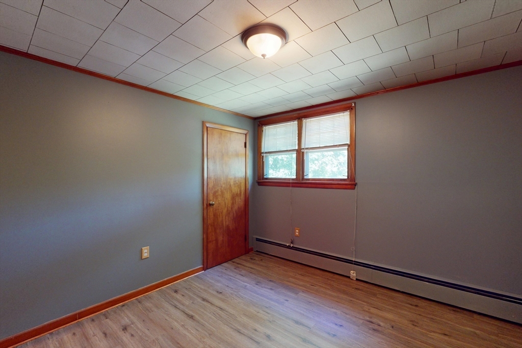 223 Main Rd Property Photo 20
