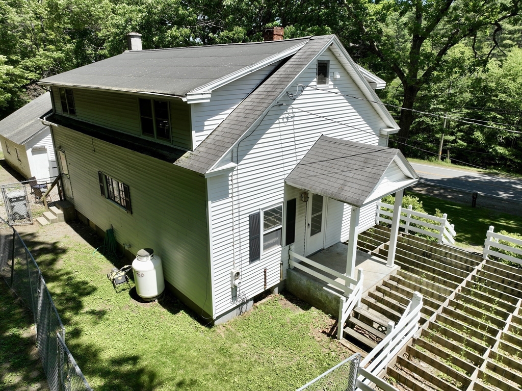 223 Main Rd Property Photo 39