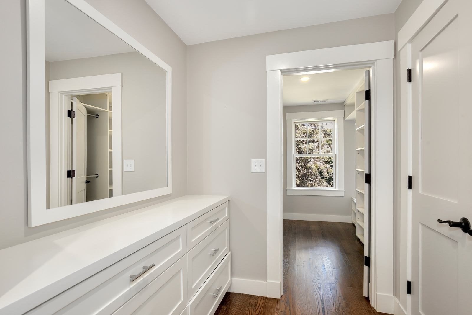 7 Park St Property Photo 11