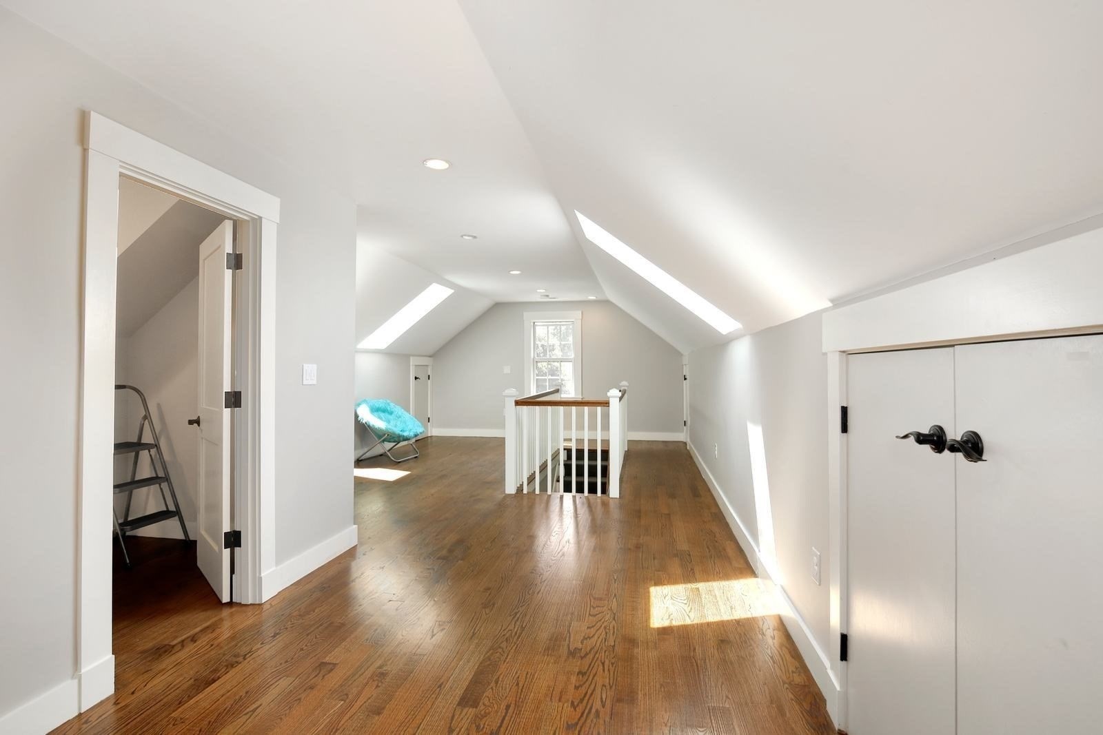7 Park St Property Photo 23