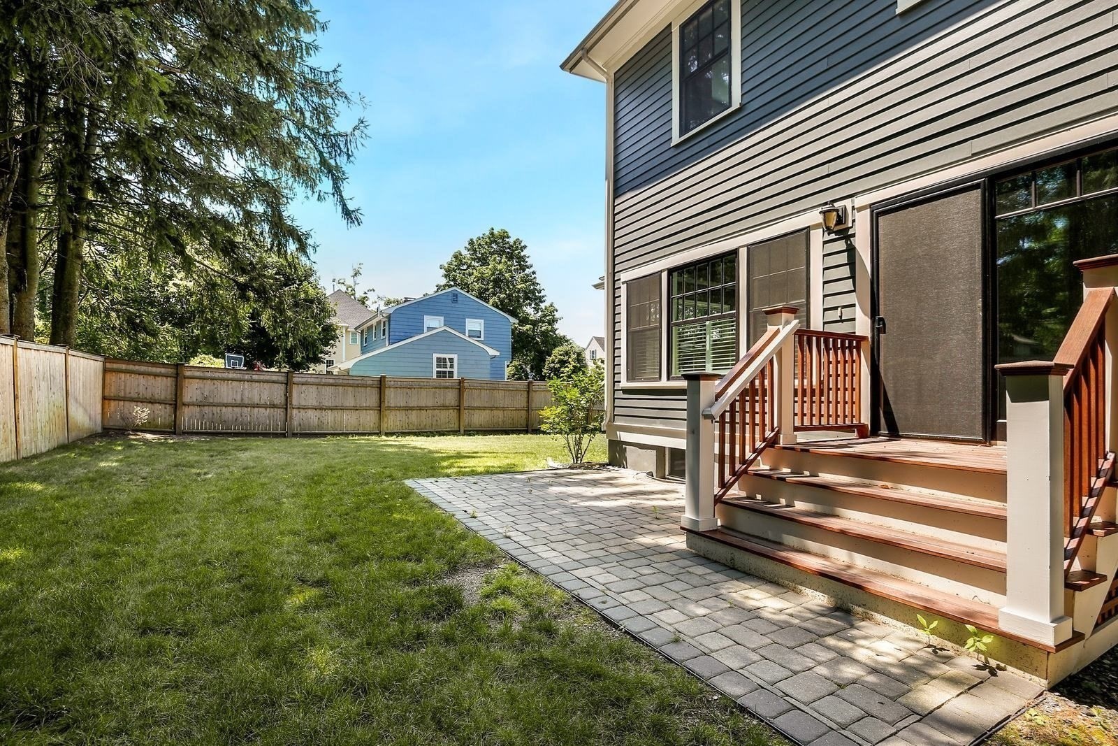 7 Park St Property Photo 31