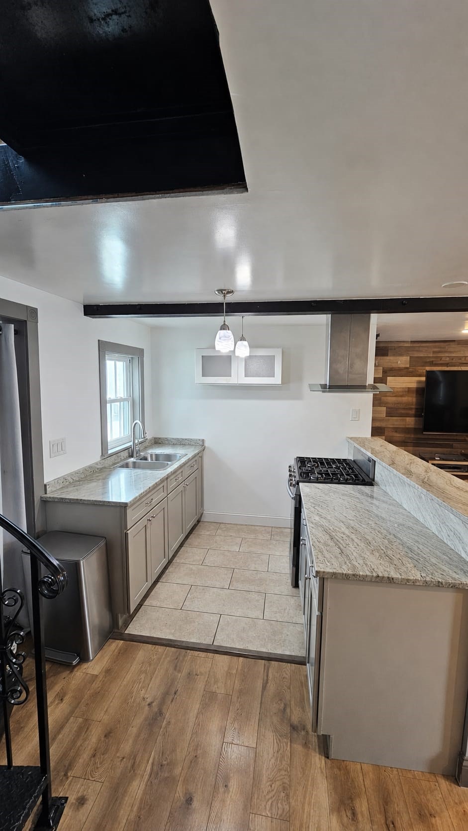 78 Elmwood St Property Photo 10