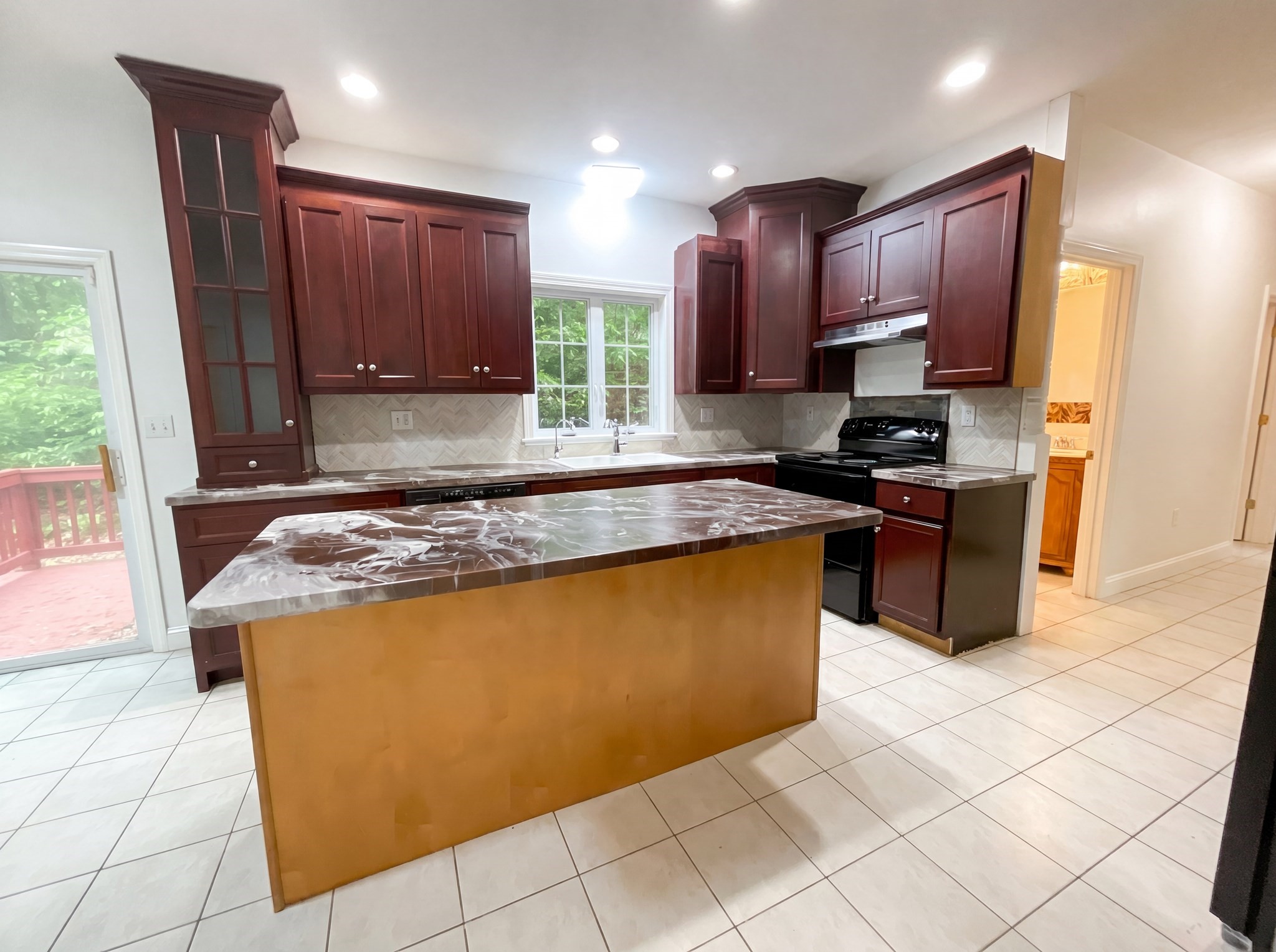14 Smith Rd Property Photo 2
