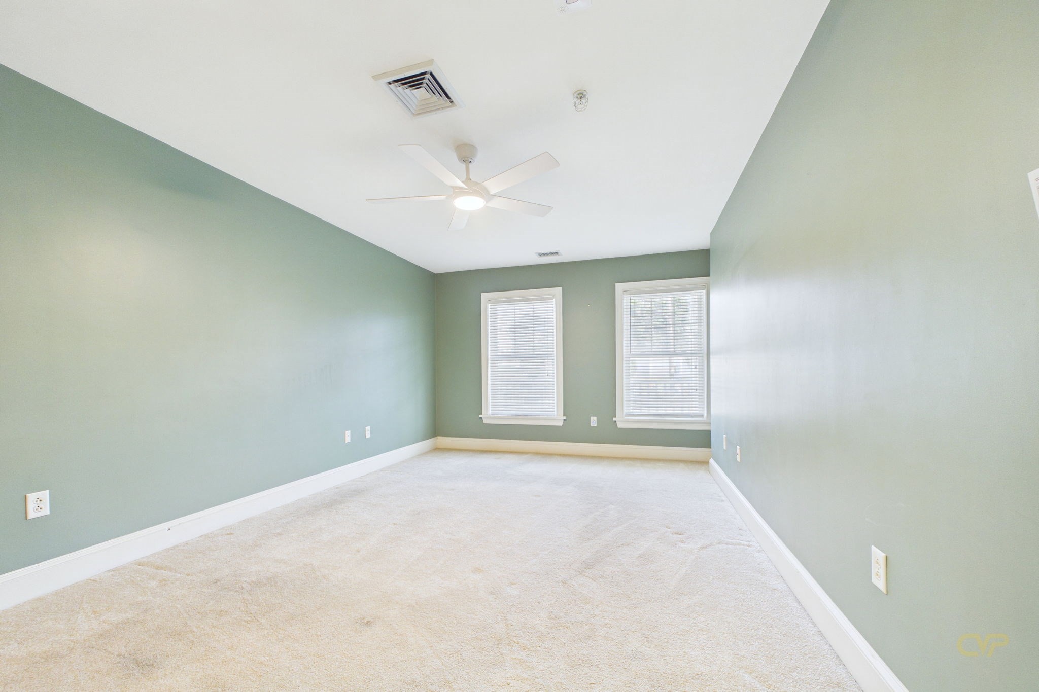 15 Park Ave # 211 Property Photo 16
